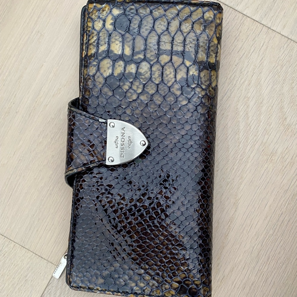Dissona Wallet